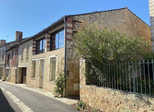 Maison 7p à Roquefort
