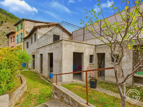 Maison 4p à Lantosque