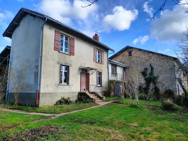 Maison 4p à Saint-Laurent-sur-Gorre