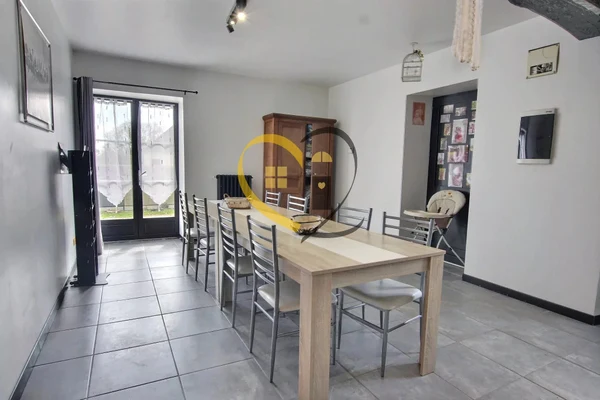Maison 7p à Mehun-sur-Yèvre