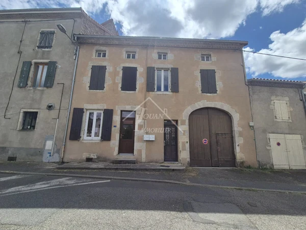 Immeuble 0p à Gannat