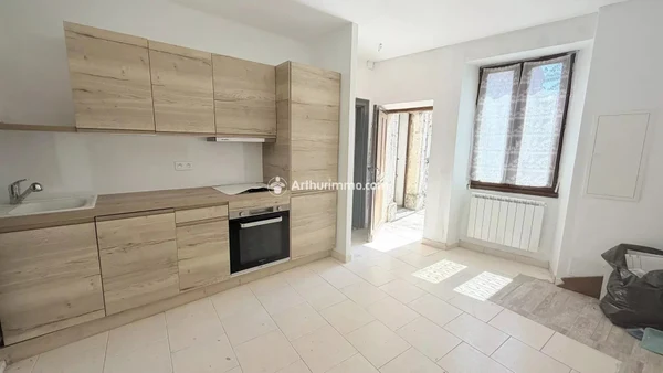 Maison 5p à Sainte-Eulalie-de-Cernon