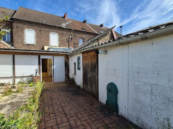 Maison 8p à Vieux-Condé