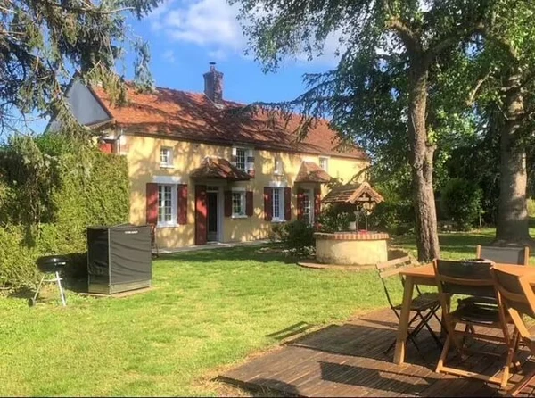 Maison 7p à Saint-Amand-en-Puisaye