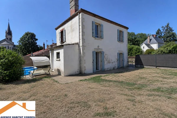 Maison 4p à Saint-Denis-la-Chevasse