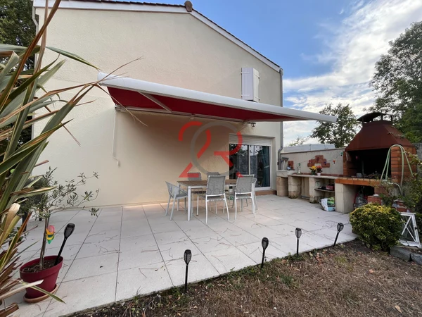 Maison 6p à Listrac-Médoc