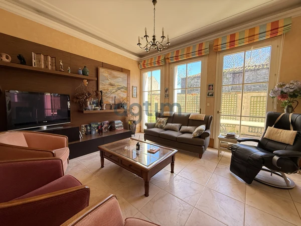Maison 9p à Montaigu-Vendée