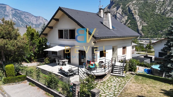 Maison 7p à Villargondran