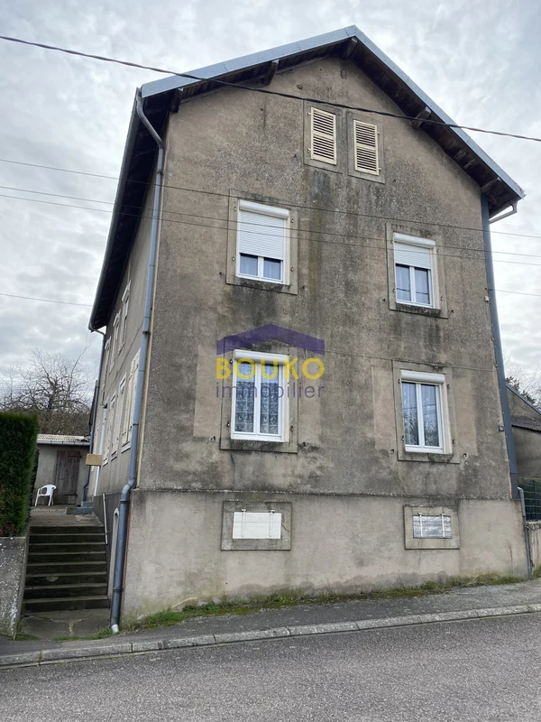 Maison 8p à Avricourt
