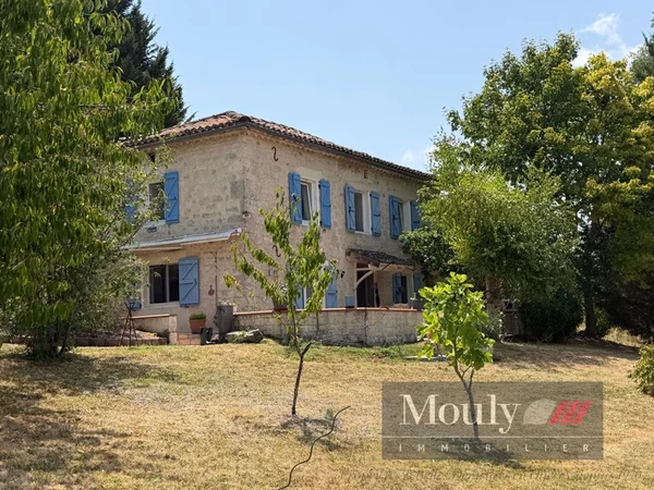 Maison 11p à Castelnau-Montratier