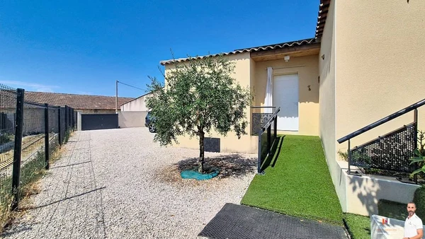 Maison 4p à Moulézan