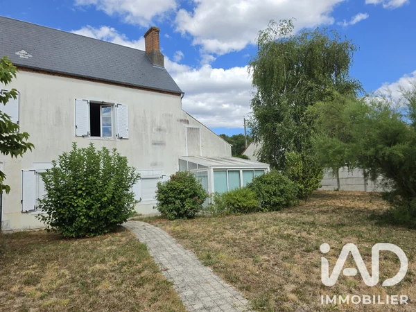 Immeuble 0p à Ingré
