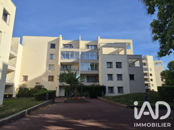 Appartement 4p à Montigny-le-Bretonneux