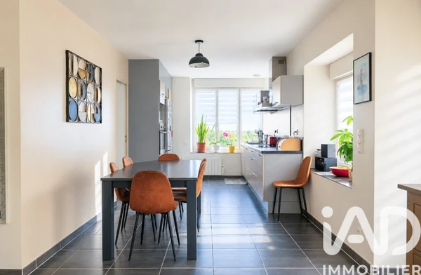 Maison 7p à Teloché