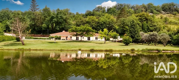 Maison 6p à Lissac-et-Mouret