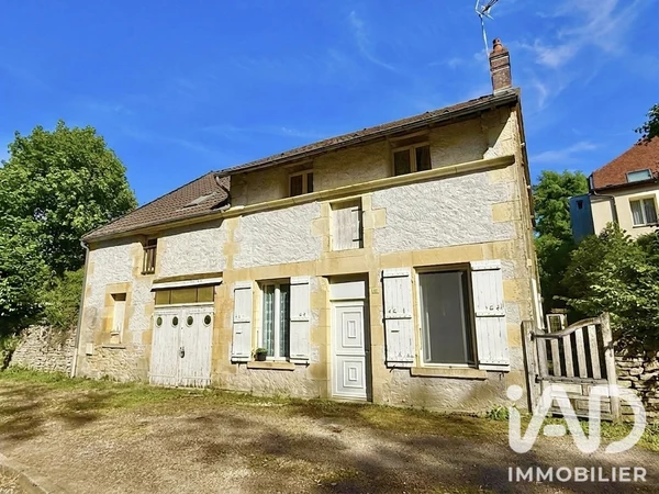 Maison 6p à Donzy