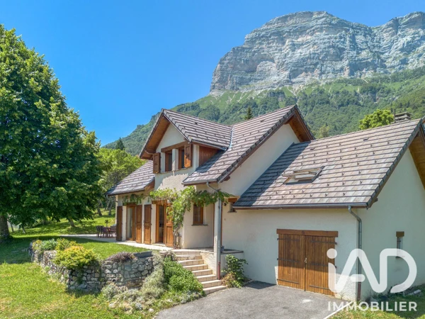 Maison 7p à Plateau-des-Petites-Roches