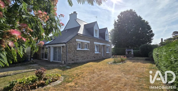 Maison 8p à Berric