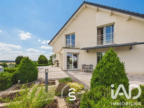 Maison 9p à Saint-Gorgon