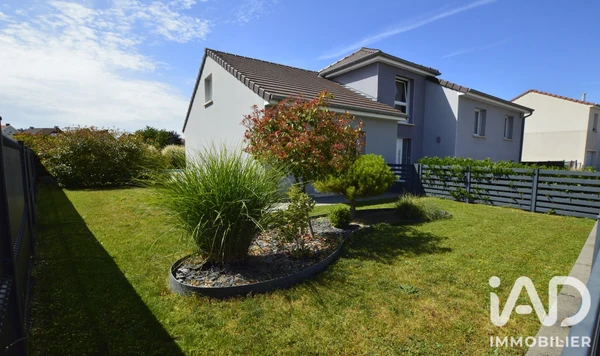 Maison 6p à Sainte-Marie-aux-Chênes
