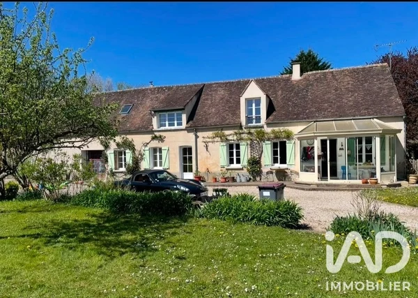 Maison 7p à Villebéon