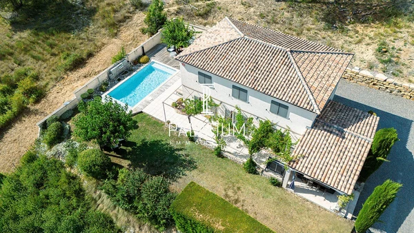 Maison 5p à Aiglun