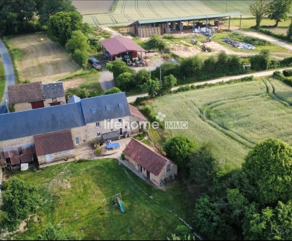 Maison 7p à Naillat