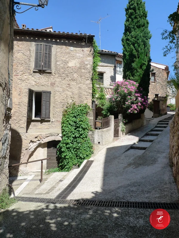 Maison 7p à La Motte