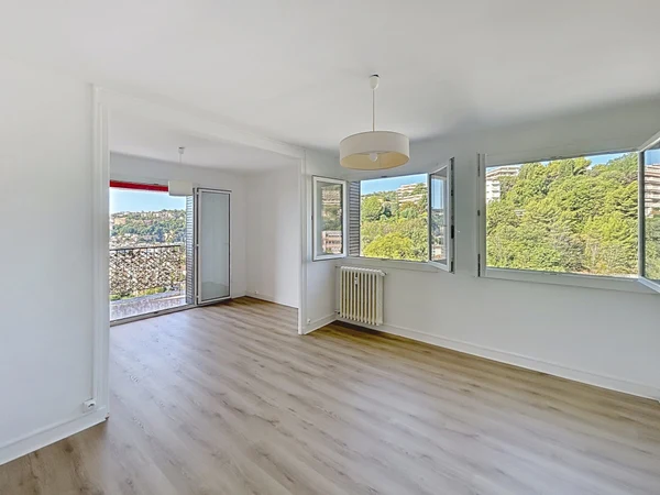 Appartement 3p à Nice