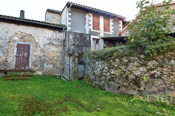 Maison 8p à Busserolles
