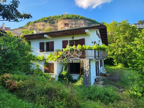 Maison 7p à Couzon-au-Mont-d'Or