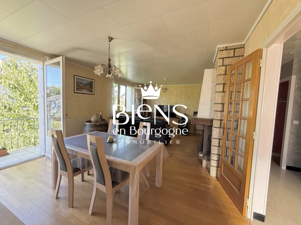 Maison 7p à Saint-Rémy