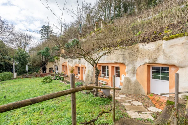 Maison 4p à Saint-Étienne-de-Chigny