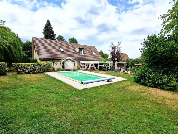 Maison 9p à Plailly